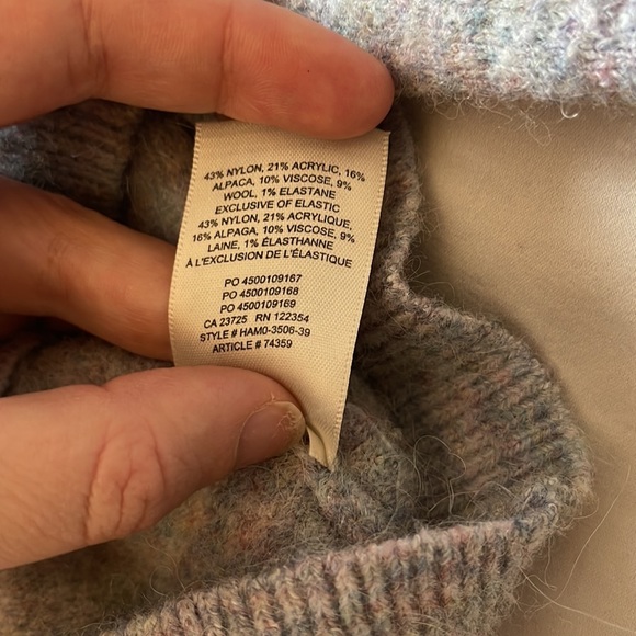 The group by babaton sweater - Picture 4 of 4